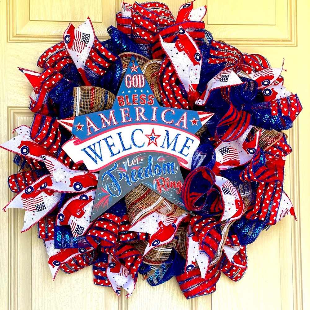 4th or July Wreath. Custom made